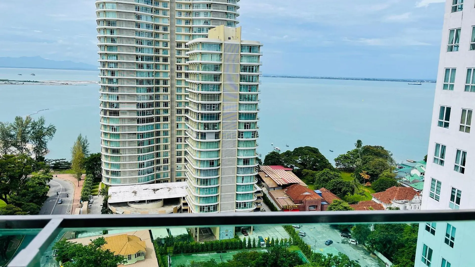 Apartment Hejmo Suites George Town Malaysia