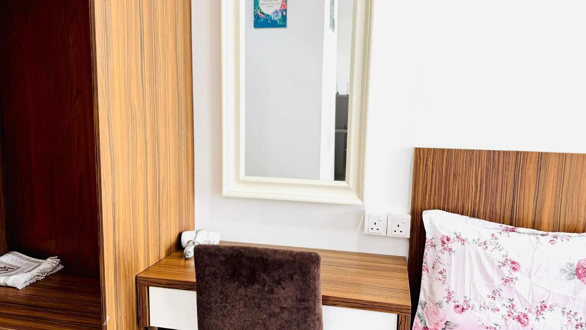 Apartment Hejmo Suites George Town