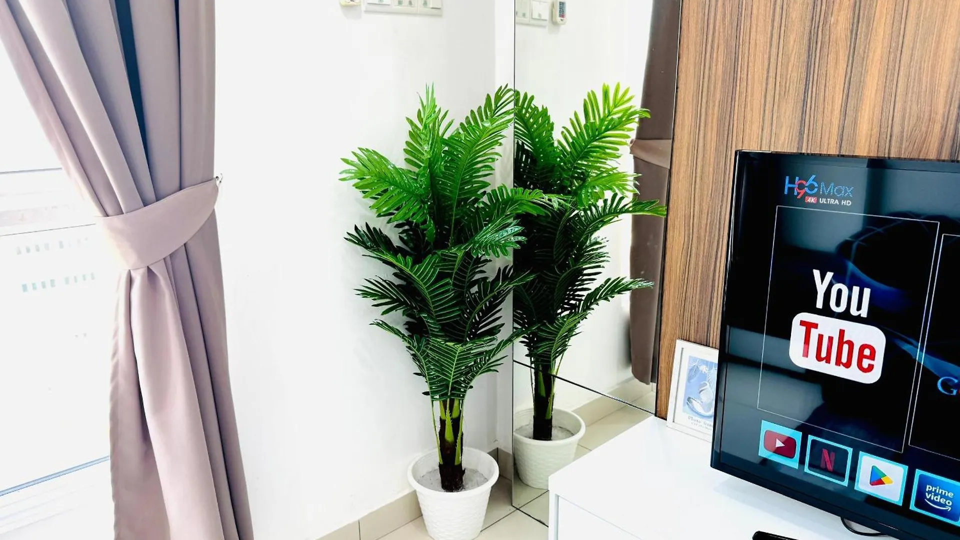 Hejmo Suites George Town 0*,  Malaysia