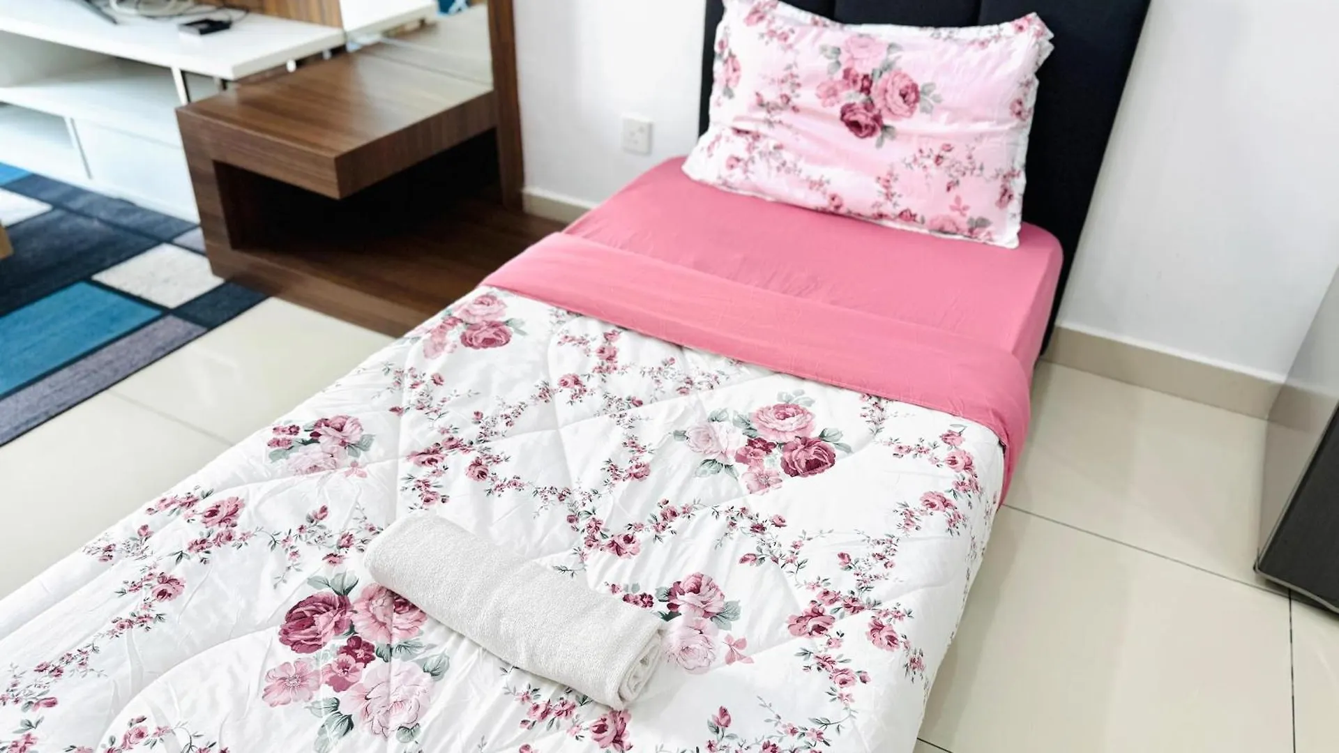Hejmo Suites George Town