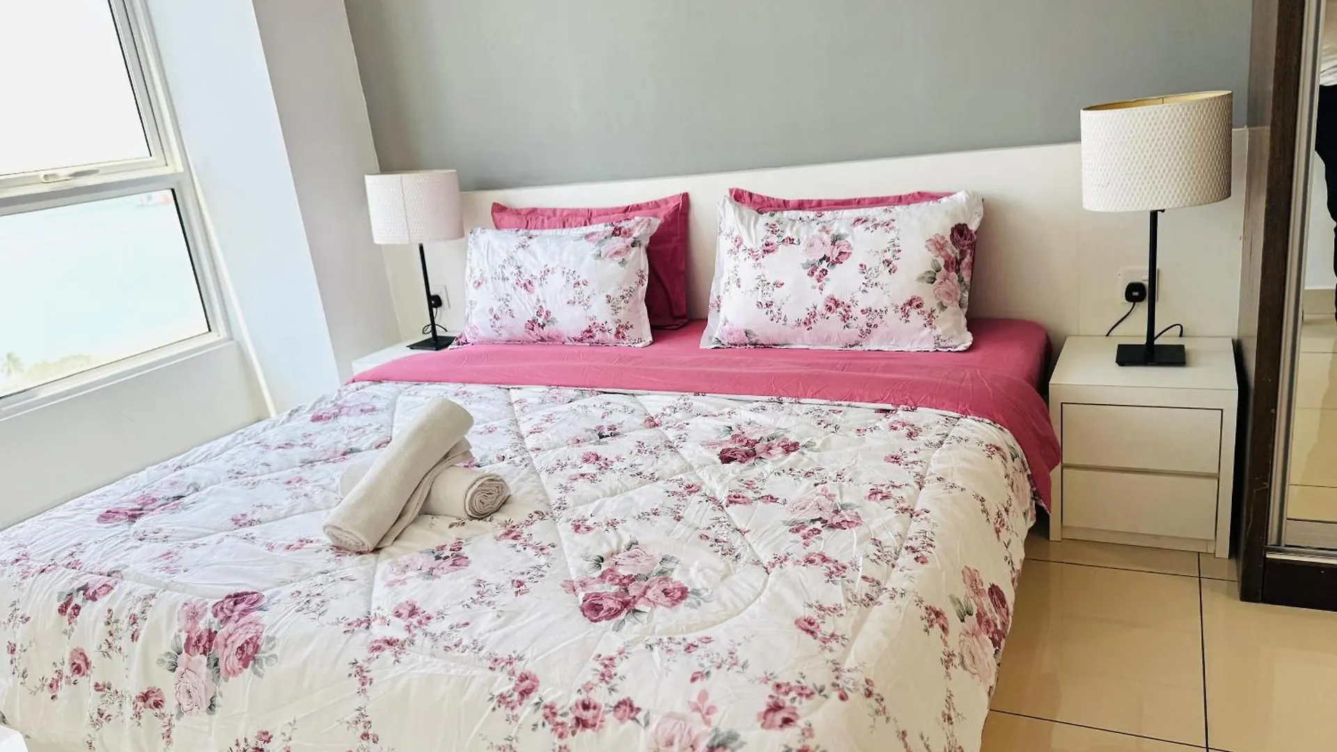 Hejmo Suites George Town 0*,  Malaysia