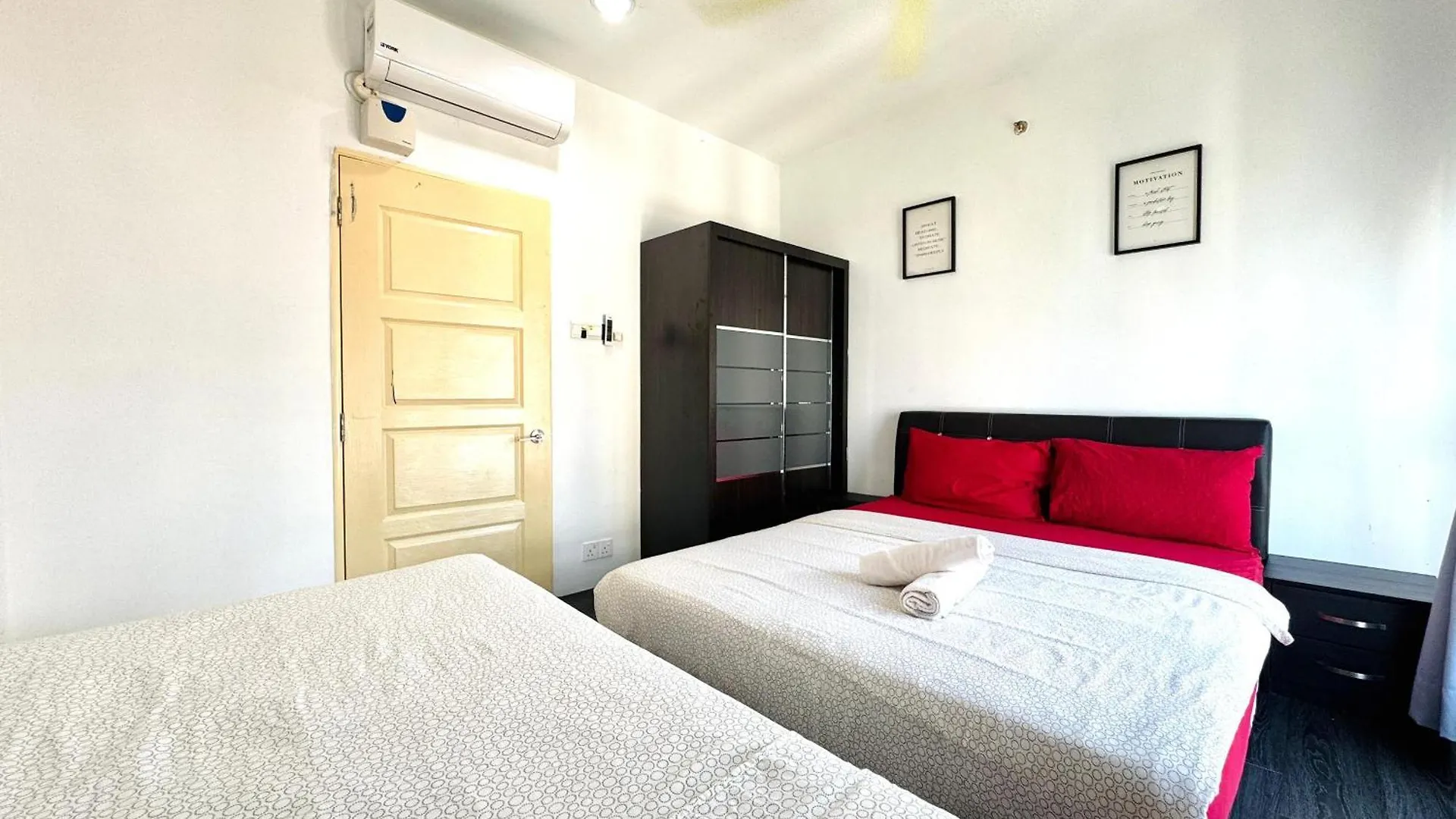 Hejmo Suites George Town 0*,