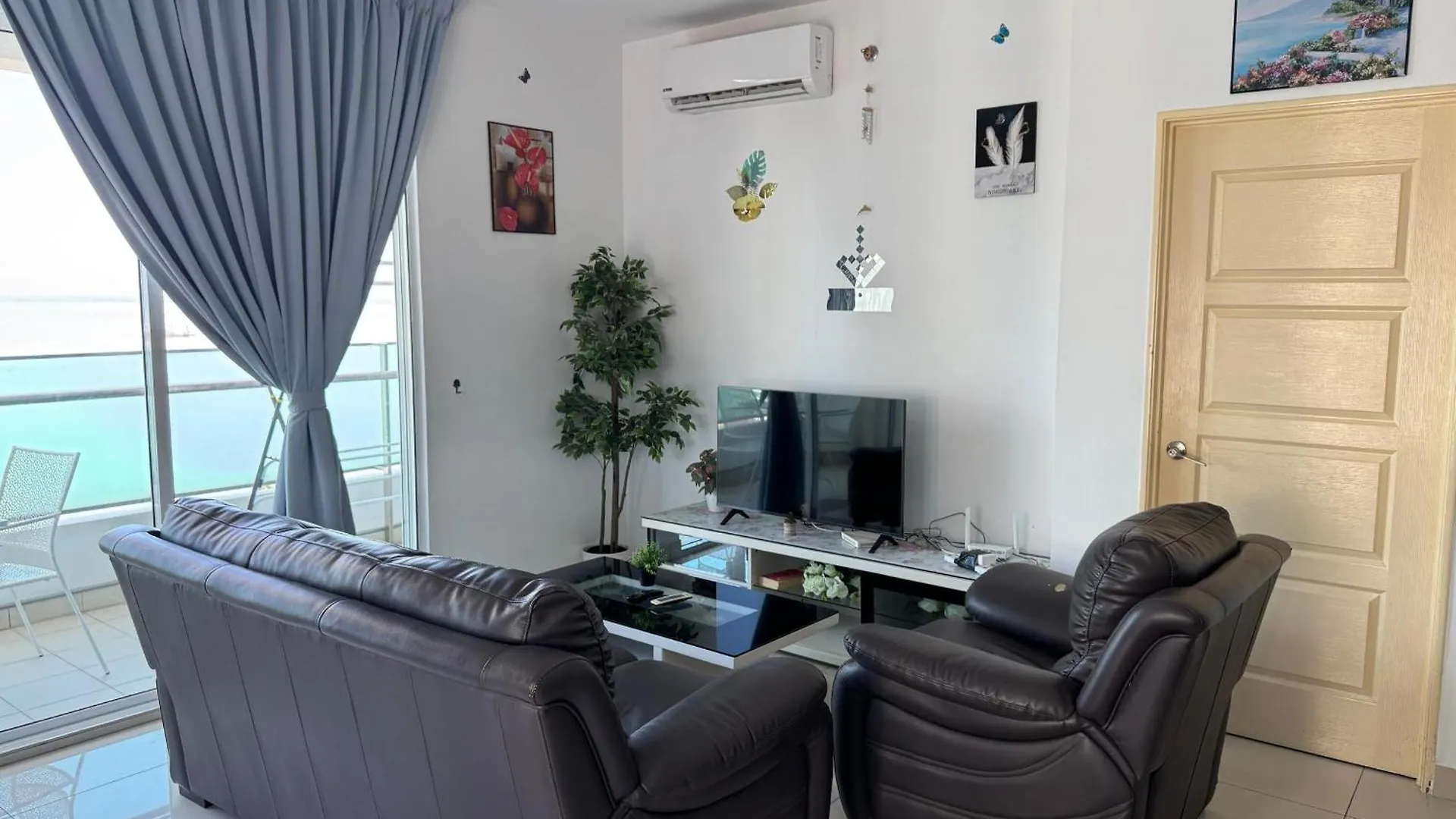 Apartment Hejmo Suites George Town